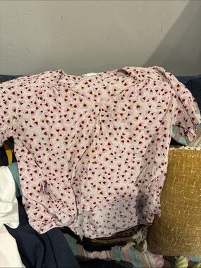 Girls' Pink Heart-Print Short Sleeve Top